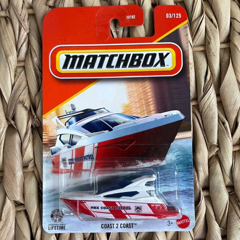 Matchbox Speedboat Coast 2 MBX Coast Patrol Diecast Metal Rescue Speed Boat New
